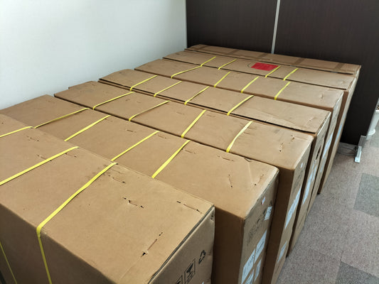 本体、入荷しました。